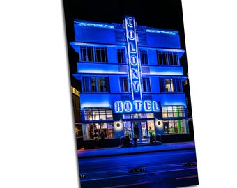 Hotel Art Deco, South Beach Miami, paisaje urbano con luces de neón, fotografía de Miami Beach, fotografía de viajes a Miami, ilustraciones con luces de neón