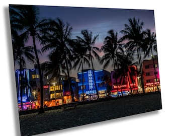 Art Deco de Miami, paisaje urbano de neón, puesta de sol en South Beach, fotografía de Miami Beach, decoración con ambiente playero, fotografía de viajes a Miami, ilustraciones con luces de neón