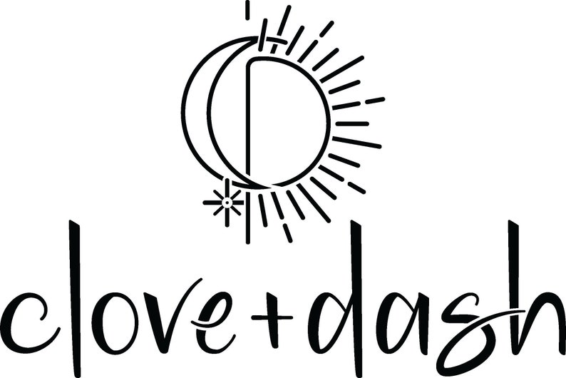 Może przedstawiać: Czarno-biała ilustracja słońca i księżyca z gwiazdą w środku. Tekst "clove + dash" jest napisany pod ilustracją.