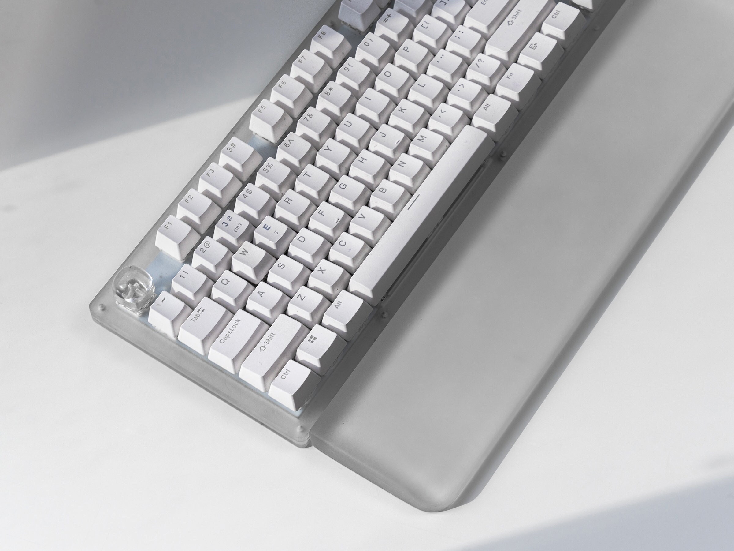 Frosted Clear Wrist Rest Artisan Hand Rest Resin Wrist Rest Keyboard