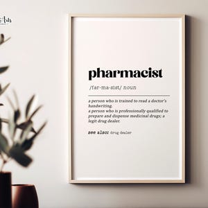 Pharmacist Definition | Medical Humor | Graduation gift for Pharmacist | New Job Gift | Pharmacist Gift | Medical Wall art| Dictionary Art