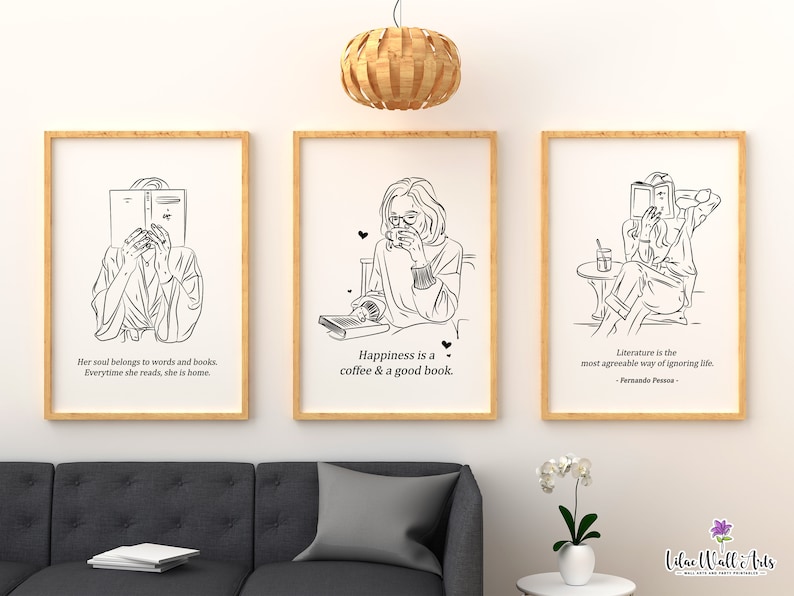 K&ouml;nnte beinhalten: Drei Schwarzwei&szlig;illustrationen von Frauen, die B&uuml;cher lesen. Die erste Illustration zeigt den Text "Ihre Seele geh&ouml;rt den Worten und B&uuml;chern. Jedes Mal, wenn sie liest, ist sie zu Hause." Die zweite Illustration zeigt den Text "Gl&uuml;ck ist ein Kaffee und ein gutes Buch." Die dritte Illustration zeigt den Text "Literatur ist die angenehmste Art, das Leben zu ignorieren. -Fernando Pessoa"