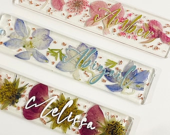 Birth Flower Resin Bookmark: Custom Pressed Floral Bookmark