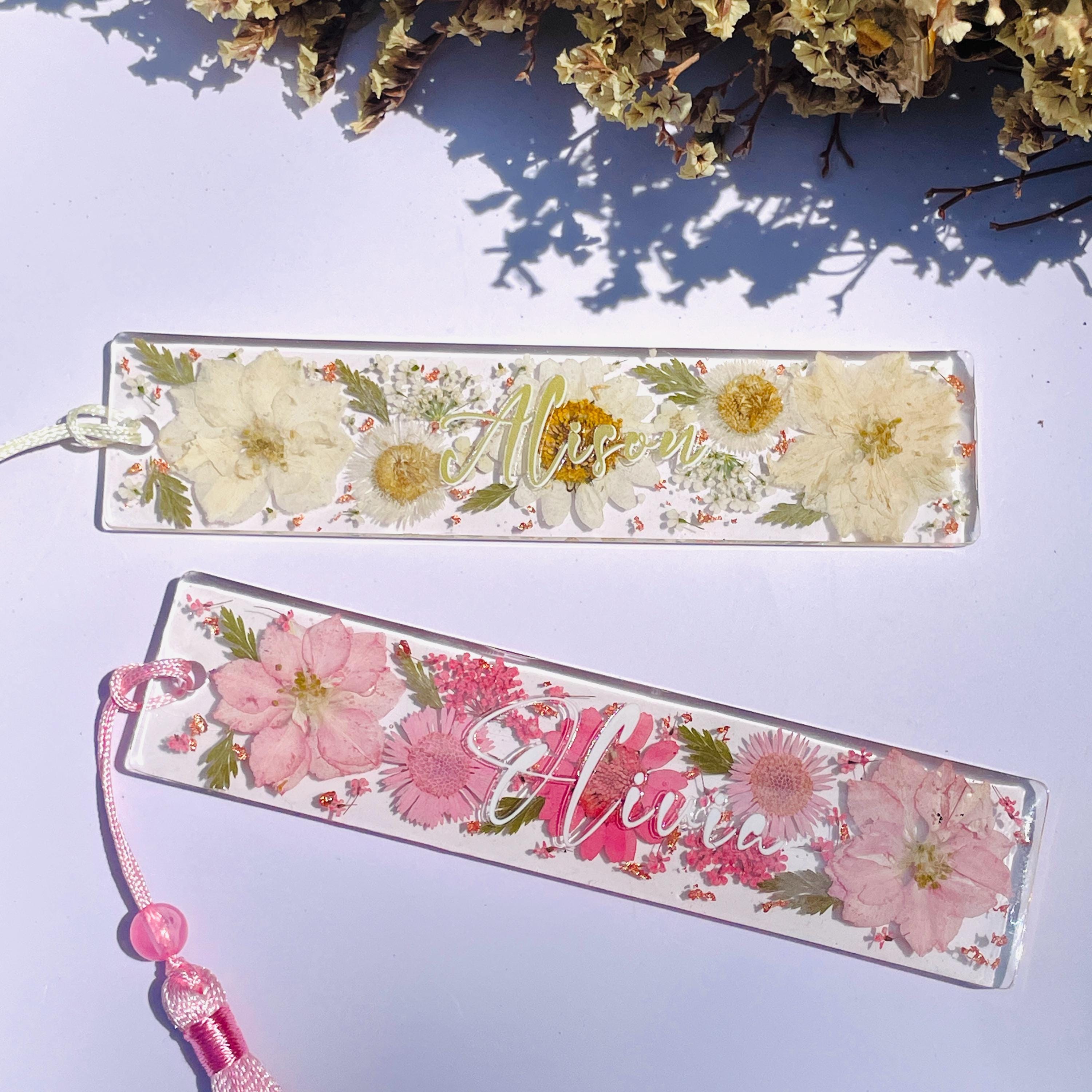 Personalisiertes Blumen-Lesezeichen, gepresstes Blumen-Harz-Lesezeichen, getrocknete Blumen handgemachte Lesezeichen, Buchzubehör, Buchliebhaber Geschenk, Zurück zur Schule