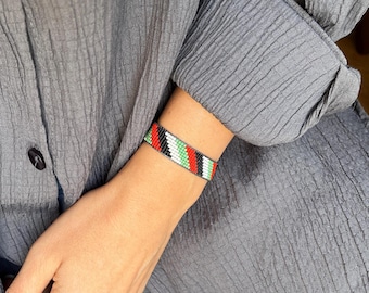 Handmade Miyuki Beaded Bracelet: Palestinian Flag Colors