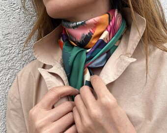 Satin scarf Leaf patterned bandana / Unique accessory suitable for men and women / Stylish neck scarves / Gift for women