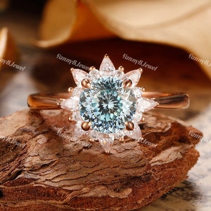 Teal Moissanite Snowflake Ring - 1.2CT Round Brillanit Cut Moissanite Ring -  Portuguese Cut Blue Green Moissanite Ring - Flower Ring