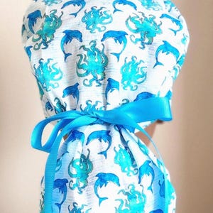 Under the sea Scrub Cap/surgical cap/nurse cap. Ponytail scrub cap for women/ Nurse cap/ Veterinary cap/ Gift.