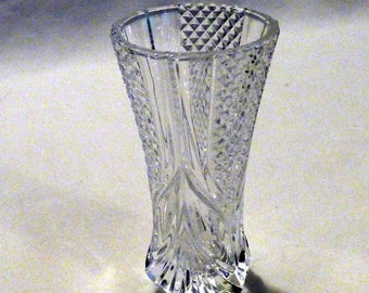 Royale Cristal Darques 5" Lead Crystal Bud Vase