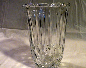 Heavy 6.25-inch Lead Crystal Vase 24 percent