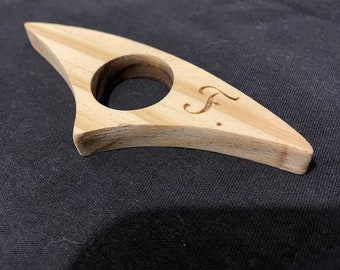 Book page holder in wood or transparent plexiglass