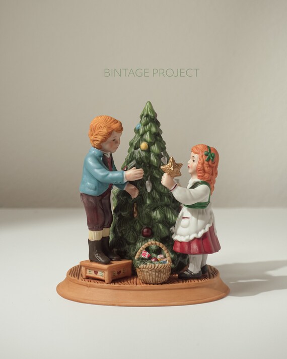 Avon christmas figurines Clearance