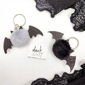 Mini Fuzzy Bat Keychain 3&quot;x1&quot; Gothic Purse Charm - A Must-Have Witchy Accessory for Halloween and Everyday