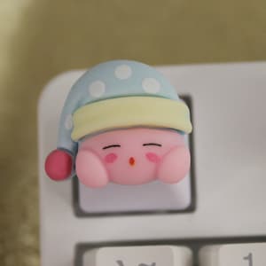 Tecla de personaje rosa, tecla Kirb, tecla Link, tecla de dibujos animados - 1 pieza