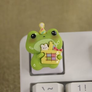 Kawaii Frog Character Keycaps, animal keycaps, cute keycaps, Birthday - 1pc