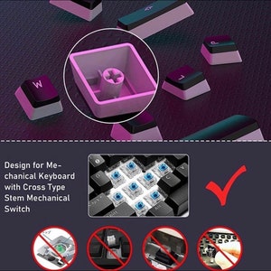 K&ouml;nnte beinhalten: Nahaufnahme eines rosafarbenen mechanischen Tastatur-Keycaps mit einem kreuzf&ouml;rmigen Schaft. Der Keycap ist f&uuml;r mechanische Tastaturen mit Kreuzschaft-Schaltern konzipiert. Das Bild zeigt auch eine schwarze Tastatur mit blauen und transparenten mechanischen Schaltern. Der Text "Design for Mechanical Keyboard with Cross Type Stem Mechanical Switch" ist sichtbar.
