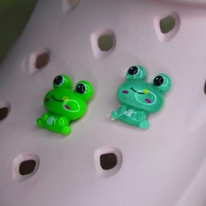 Kawaii Frog Shoe-charms, Animal Shoe Charms