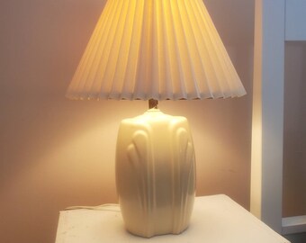 Art deco vibes ivory cream off white lamp with shade, 80s pleated lamp