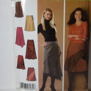 Simplicity 4966, asymmetric, midi, skirt, women's, pattern, size 6-12, 14-20, A-line skirt, patchwork, fringed, panels, side zipper