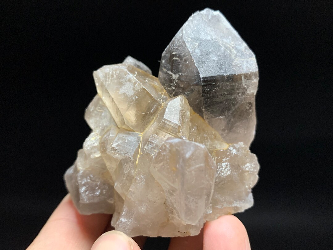 209 Grams Quartz Crystal / Quartz Crystal / Smoky Quartz / Healing