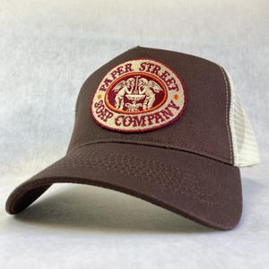 Paper Street Soap Company truckerpet geïnspireerd op Fight Club Film Mesh Snapback Cap met retrologo Unisex-hoed voor heren en dames - bruin