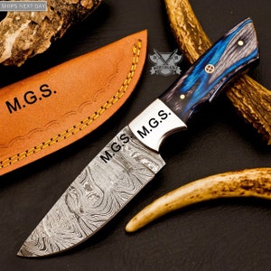 Personalized Custom Handmade Damascus Steel Skinning Blade Camping Full Tang Knife HARD WOOD Handle With Leather Sheath Groomsman Knife