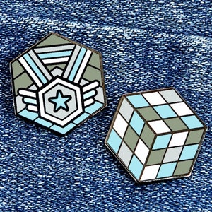 Demiboy Pride Pins Medal Rubik&#39;s - Aromantic Flag Demiboy Pride Ally Flag Trixic Pins Pansexual Pins Ally Polyamory Pins Gay MLM Pride Toric