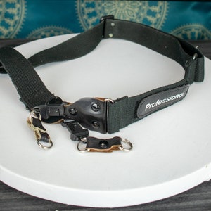 Vintage 1970&#39;s Professional Camera Strap