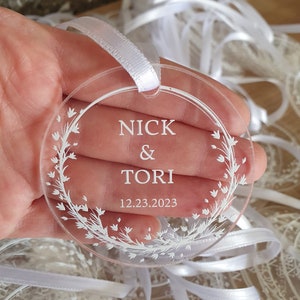 Personalized Plexiglass Wedding Ornament: Custom Favor, Bulk Gift
