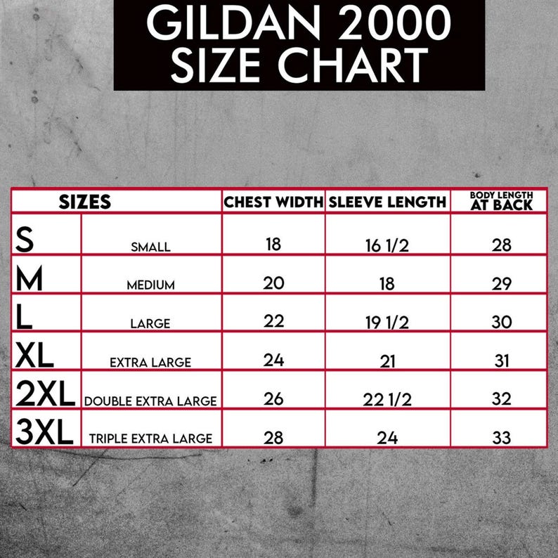 Pu&ograve; includere: Una tabella delle taglie per le magliette Gildan 2000, che mostra le misure di larghezza del petto, lunghezza della manica e lunghezza del corpo nella parte posteriore in pollici per le taglie S, M, L, XL, 2XL e 3XL.