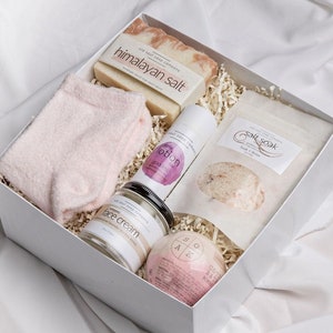 Birthday Gift Box Self Gift Her Sending Love And Hugs Gift Friend Get Well Soon Care Package Sympathy Gift Thinking Of You Motivating Gift