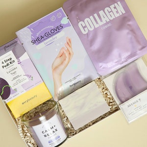 Spa Gift Box Her Self Care Package New Mom Best Friend Gift Her Birthday Gift Personalized Gift Box Stress Relief Comfort Gift Wife Gift Box