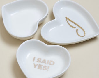Personalized Engagement Ring Dish Wedding Ring Dish For Bride Heart Trinket Dish Jewelry Ring Holder Bridal Shower Gift Heart Ring Dish Gift