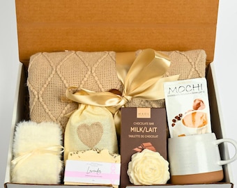 Luxury Mothers Day Gift Box for Mom Cozy Blanket Gift Set Self Care Gift Box Birthday Gift for Mom Relaxation Gift Basket Personalized Gift