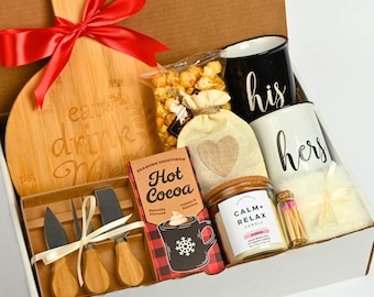 Housewarming Gift Box Family Customized Cutting Board Gift Couple Personalized Engagement Gift Realtor Closing Gift Basket New Home Owner