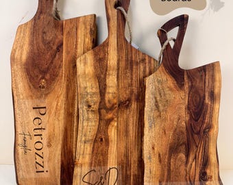 Personalized Charcuterie Board Wedding Gift Idea Kitchen Serving Tray Custom Engraving Acacia Wood Cutting Engagement Newlywed Serving Board