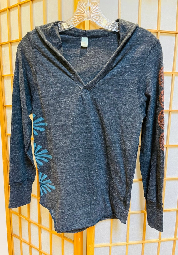 Unique Patch OOAK Silkscreen Pullover Hoodie Cosm… - image 6