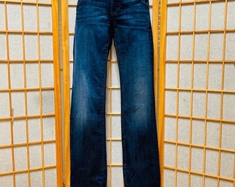 Y2K Hudson Dark Wash Mid-Rise Denim Jeans Women’s Five Pockets Label Size 26 Waist 13.5” Inseam 32.5” Rise: 7.5”