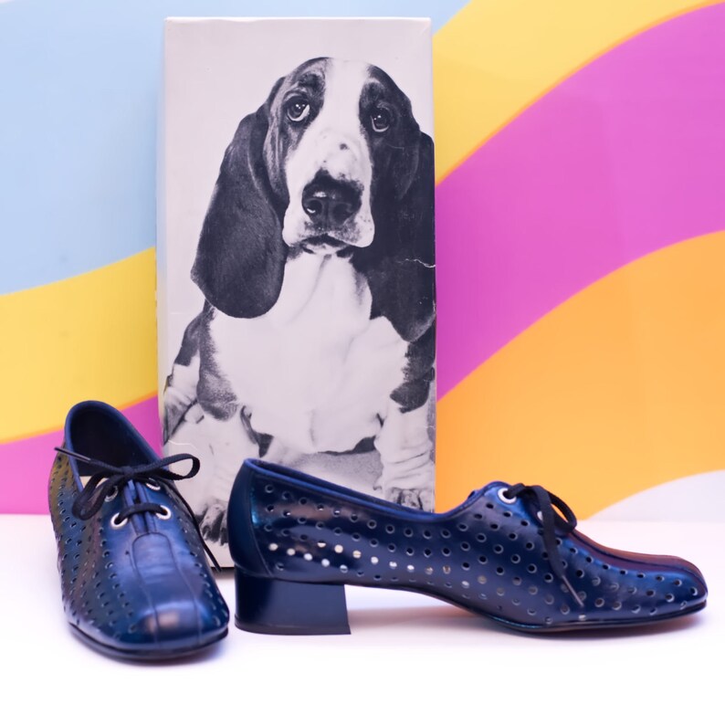 1960s Vintage Iconic Hush Puppies Navy Perforated Oxford Low Heel Shoes image 10