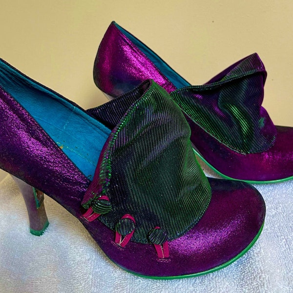 New With Box Never Worn Irregular Choice Flick Flack Court Shoes Metallic Green Metallic Purple Alice In Wonderland Sole Size 7.5
