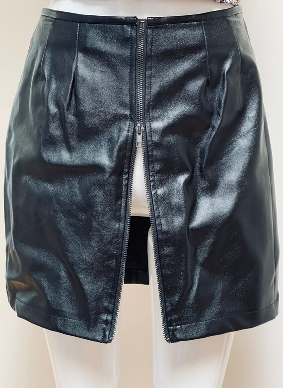 90s Black Pleather Mini Pencil Skirt Retro Glam B… - image 2