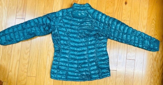 Mountain Hardware Ghost Whisperer Lightweight Jac… - image 4