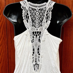 Gorgeous 90s Floral Lace Back Sleeveless Top Elegant Draped Front Sexy Femme Deadstock / New With Tag / NWT / Never Worn
