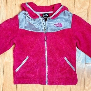 Size 6 Child’s Pink & Grey North Face Fuzzy Fleece Jacket Hooded Lined