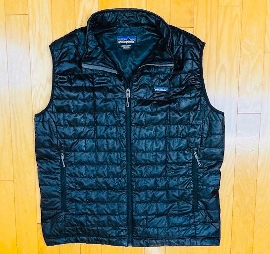 Vintage 90s Patagonia Faded Green Mesh Fishing Vest
