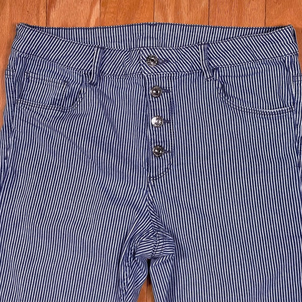 80s Pin Stripe / Hickory Striped / Train Engineer Stripe Blue & White Jeans Size 33