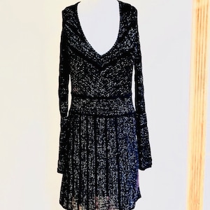 Y2K Vintage GUESS? Brand Black Lurex Sparkly Sweater Dress Body Con Form-Fitting Metallic Thread Sparkles 00s Era Style Size Large