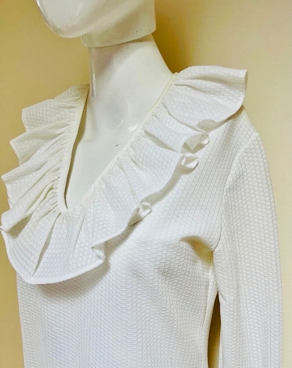 1960s Ruffle Collar Bodysuit Off White Textured F… - image 1