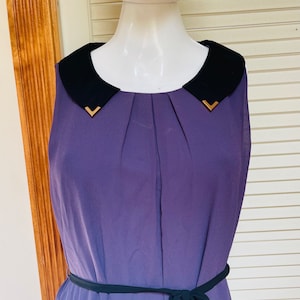 Y2K Size Large Dress Eggplant Purple Smock Dress Pretty Black Hem Underslip Gold Tone Metal Collar Tips Tie Belt NWT Never Worn