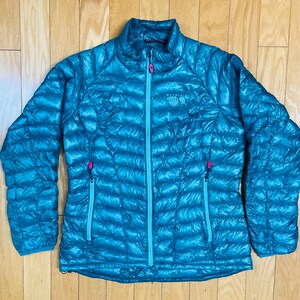 Mountain Hardware Ghost Whisperer Lightweight Jacket Hiking Camping Campus Exercise Running Biking